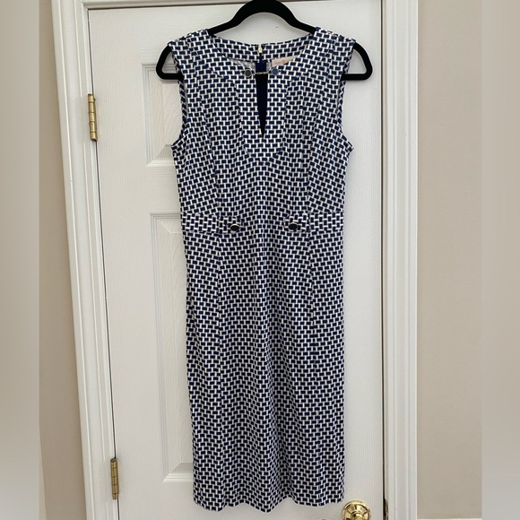 Tory Burch Dresses & Skirts - Tory Burch Sleeveless Silk Dress